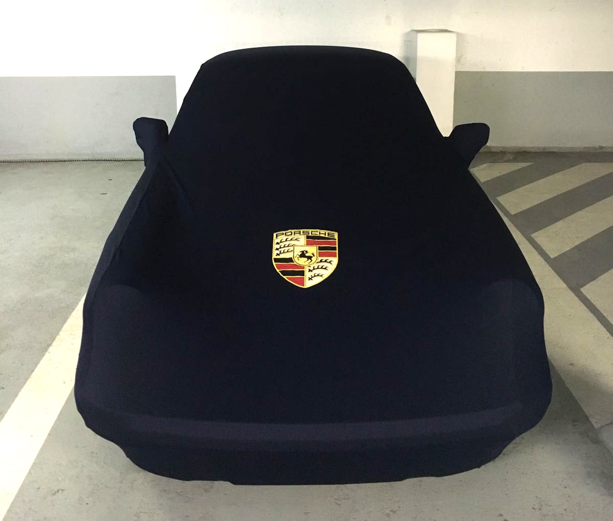 Housse intérieure sur-mesure pour Porsche